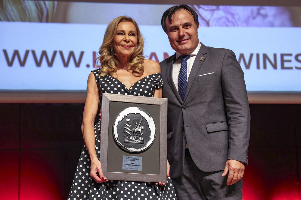 La Denominación de Origen La Mancha celebra una emotiva entrega de sus Premios Solidarios 2025.